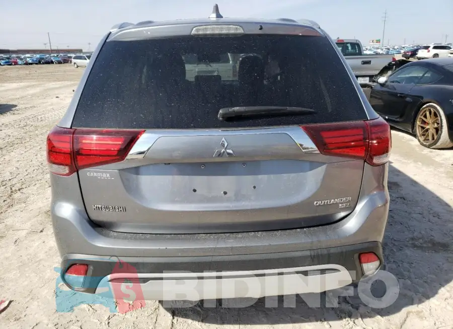 JA4AD3A34KZ007187 Photo# 6