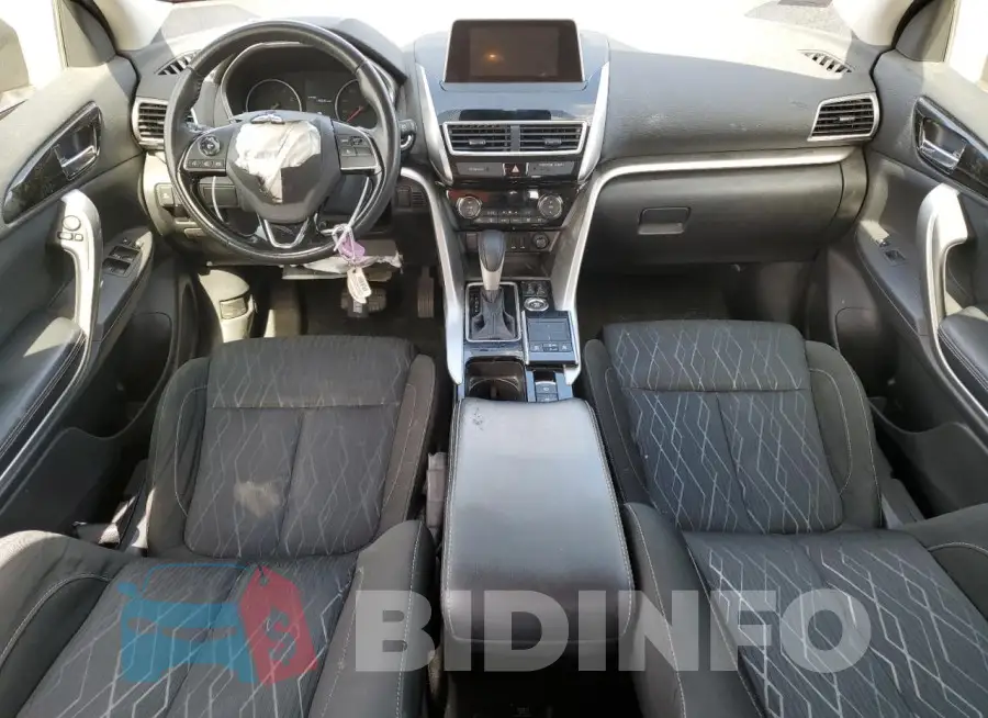 JA4AT5AA2LZ000785 Photo# 8