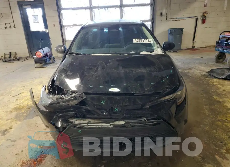 5YFB4MDE3PP015425 Photo# 5