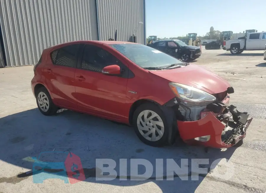 JTDKDTB35G1136876 Photo# 4