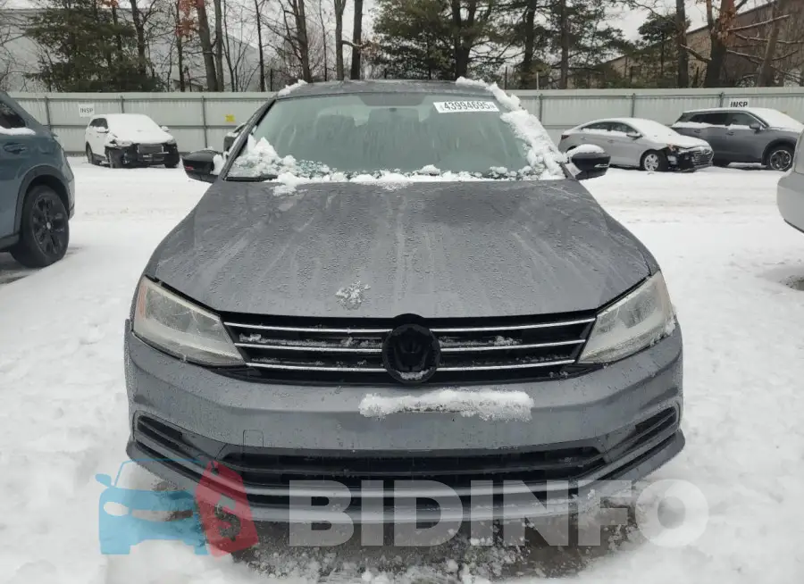 3VW167AJ0GM389049 Photo# 5