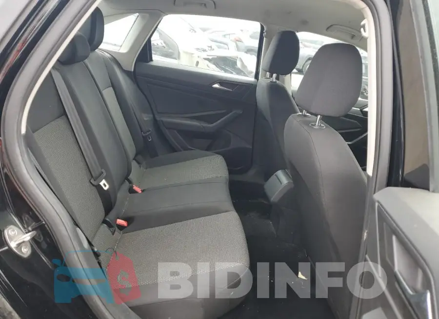3VWC57BU7MM057951 Photo# 10