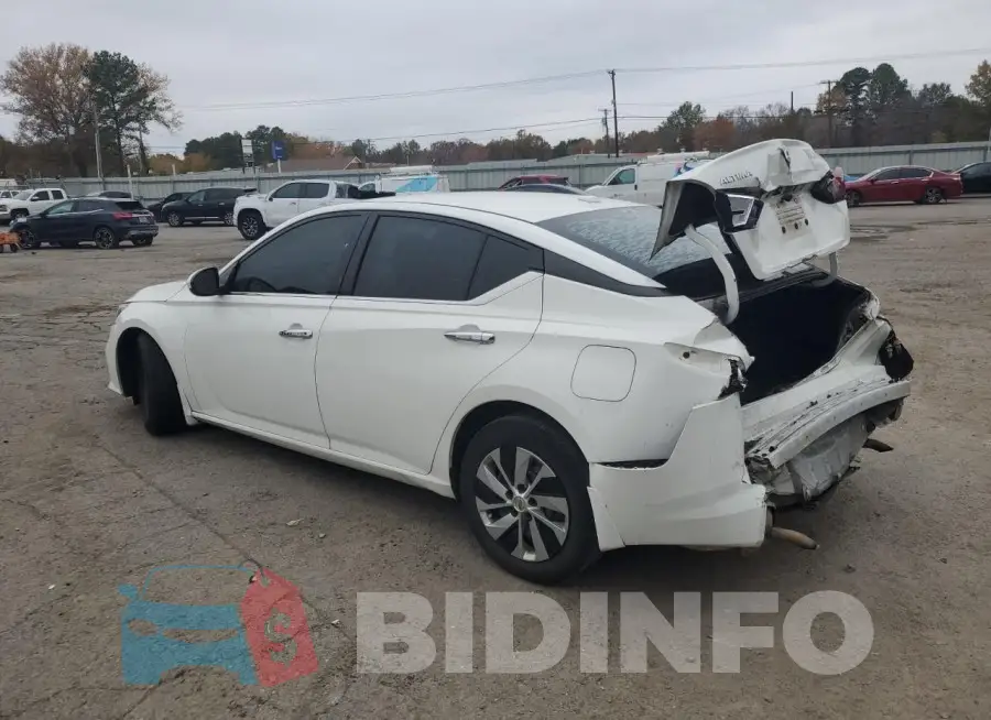 1N4BL4BV8KC190038 Photo# 2