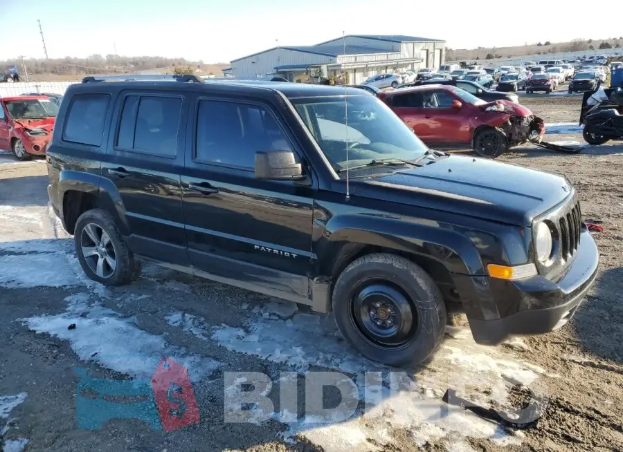 1C4NJRFB4GD581912 Photo# 4