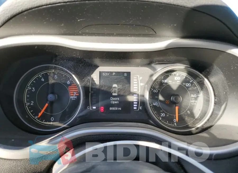 1C4PJLLB2JD612253 Photo# 9