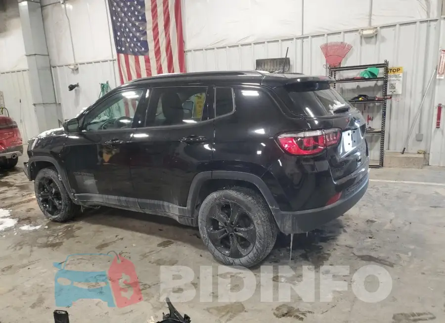 3C4NJDBB9LT252152 Photo# 2