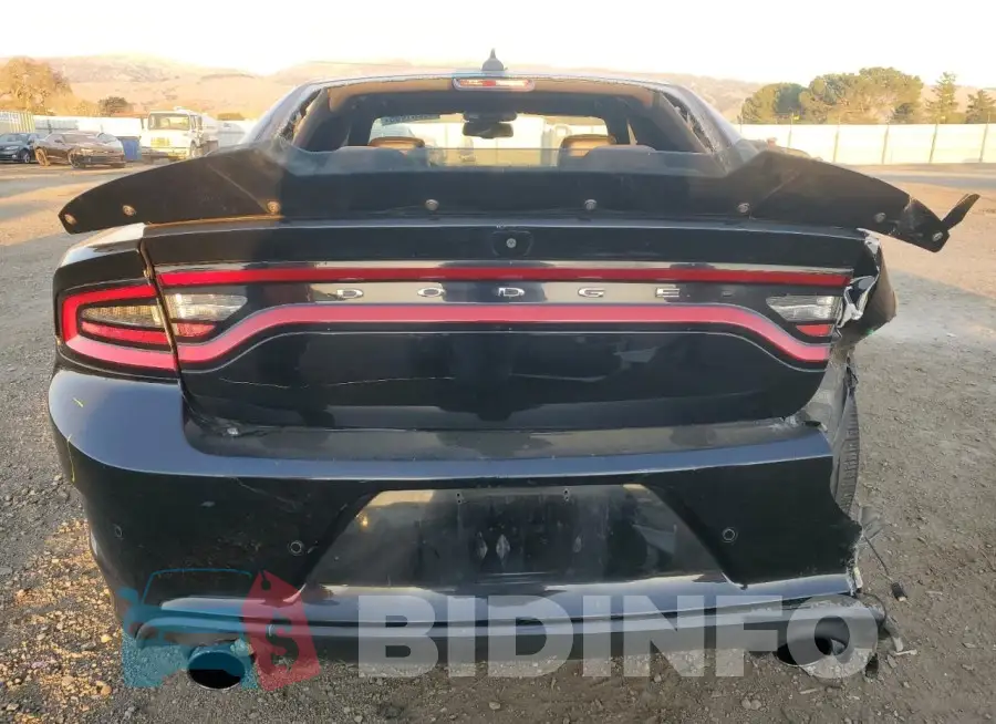 2C3CDXGJ3JH203037 Photo# 6