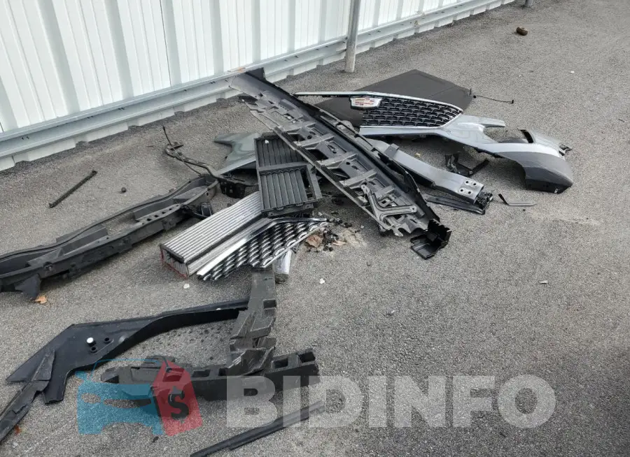 1GYFZDR42RF147048 Photo# 13