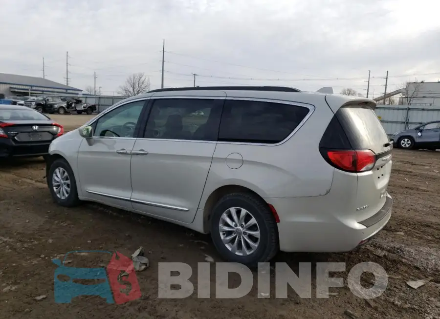 2C4RC1BG7HR570917 Photo# 2