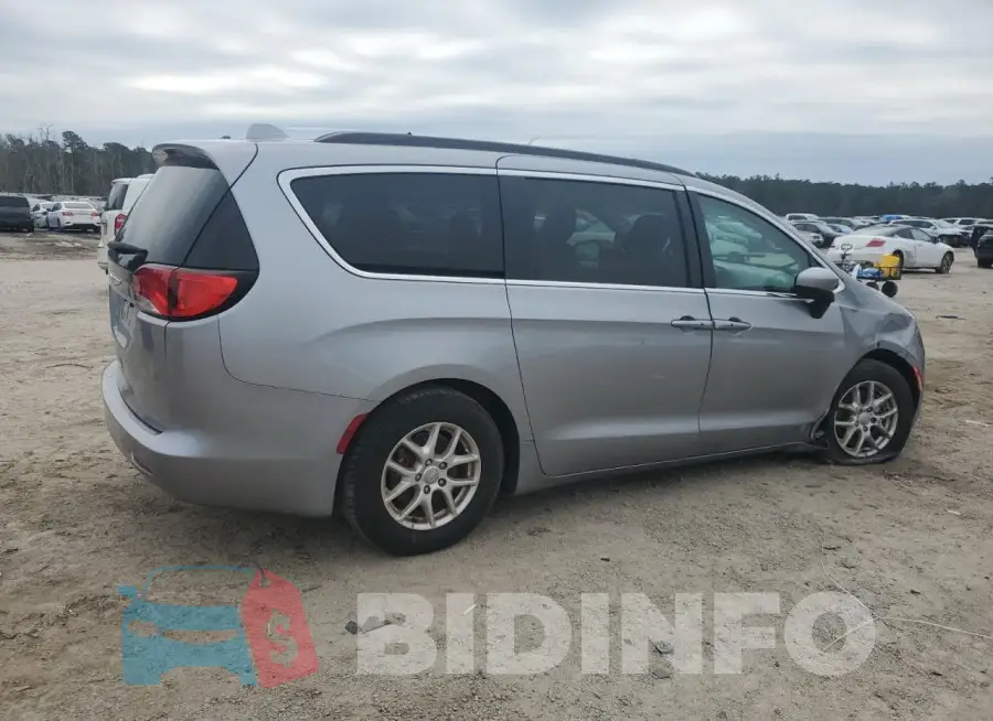2C4RC1DG1LR145070 Photo# 3