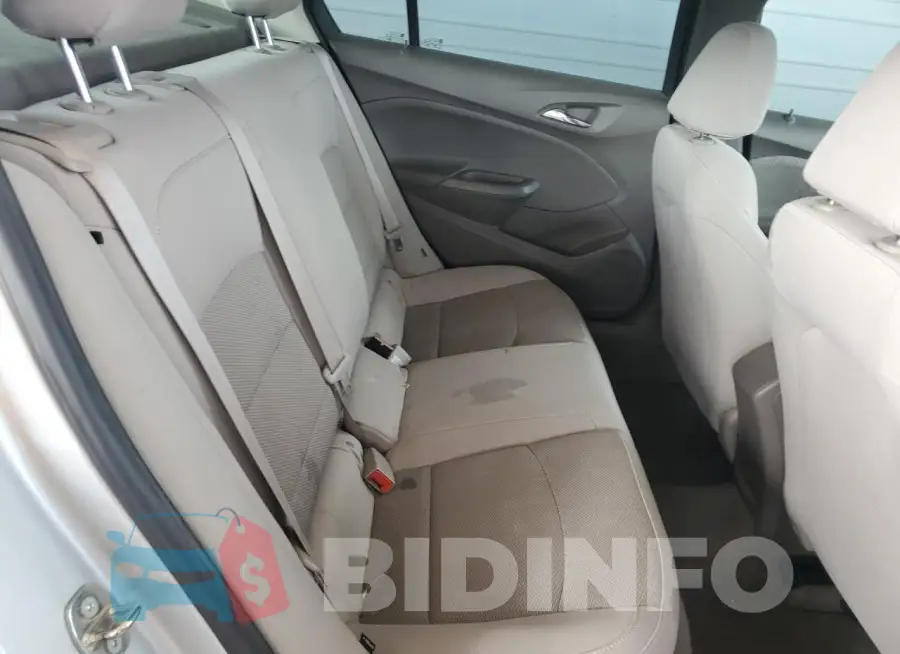 1G1BC5SM3J7213233 Photo# 10