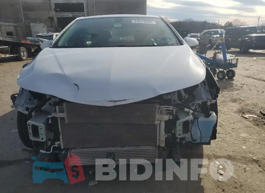 1G1BF5SMXJ7241117 Photo# 5