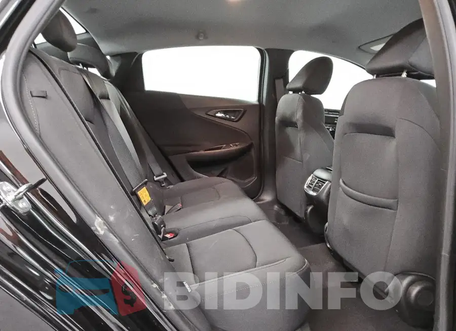 1G1ZD5ST1PF186311 Photo# 10