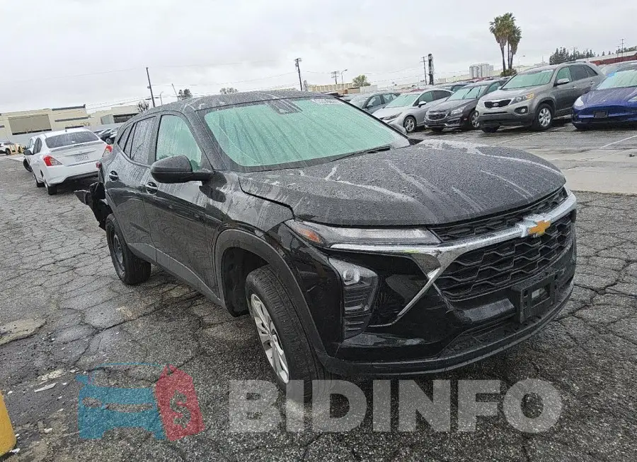 KL77LFE20RC242640 Photo# 4