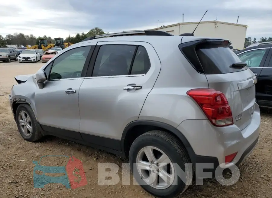 KL7CJLSB1JB583532 Photo# 2