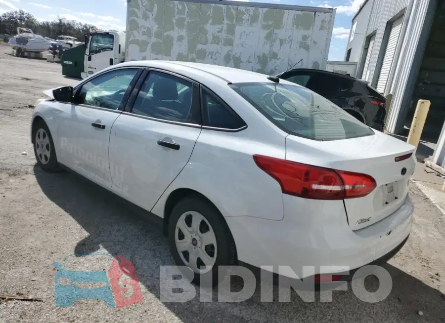 1FADP3E22JL276100 Photo# 2