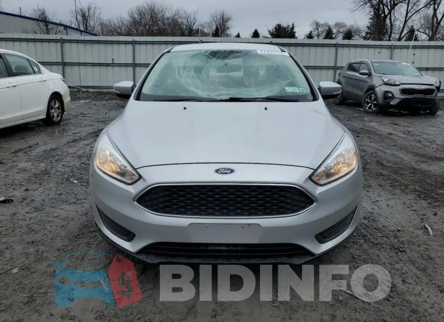 1FADP3F20JL214029 Photo# 5