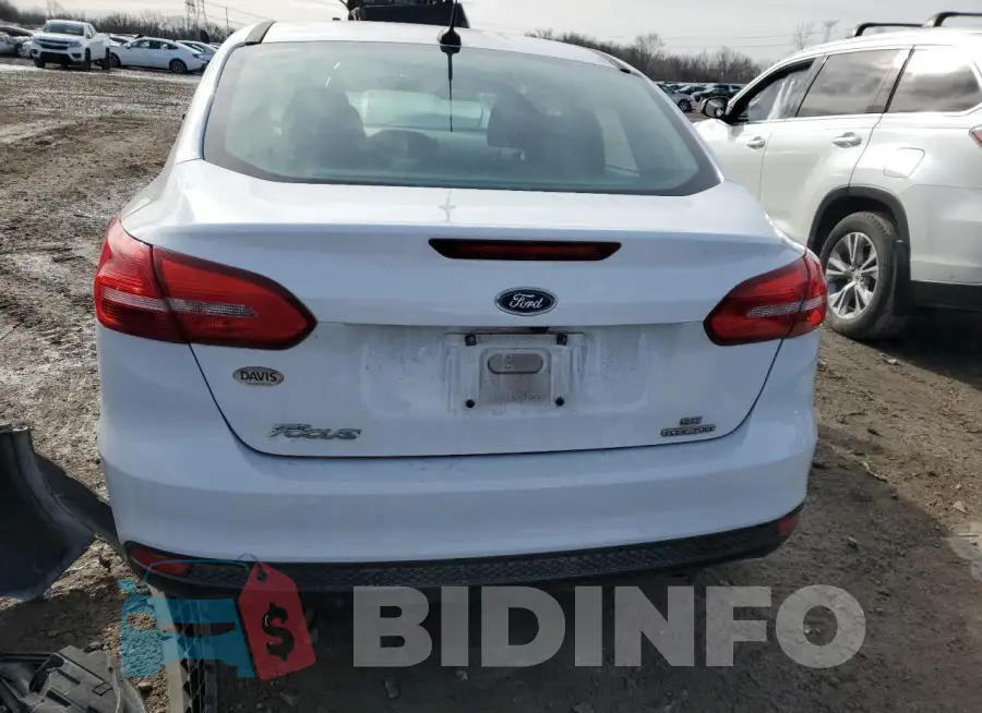 1FADP3F23GL390274 Photo# 6