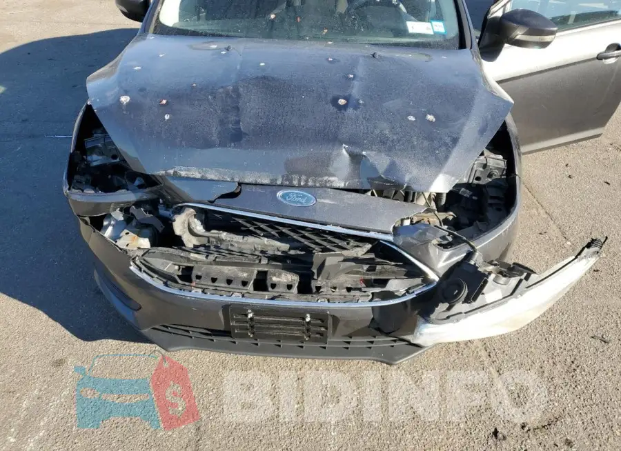 1FADP3F2XHL315430 Photo# 11