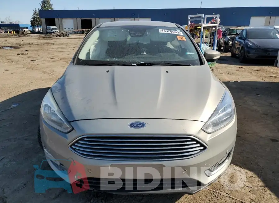 1FADP3N22GL237743 Photo# 5