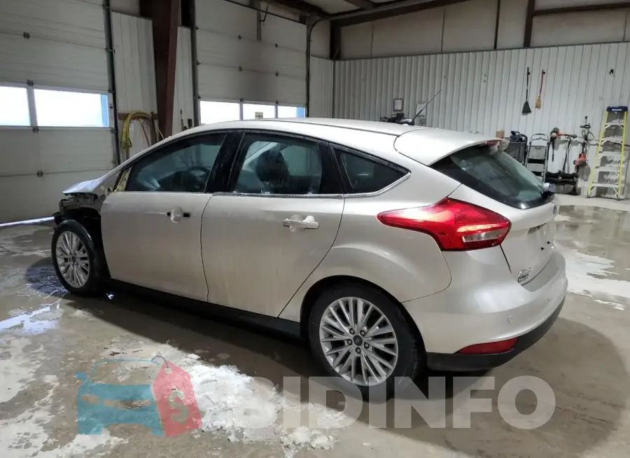 1FADP3N29HL306381 Photo# 2