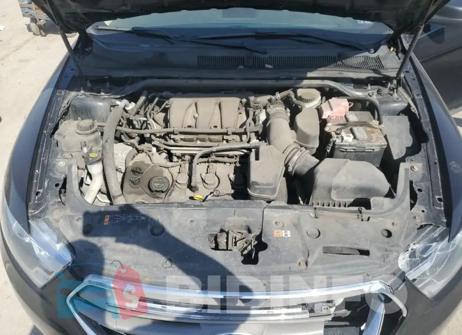 1FAHP2D88GG104785 Photo# 11