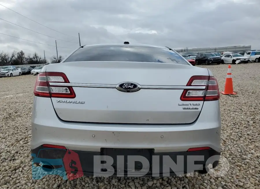 1FAHP2F8XJG127344 Photo# 6