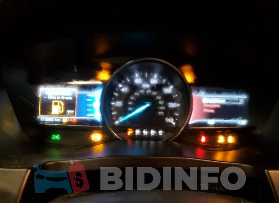 1FM5K8D86GGB45779 Photo# 9