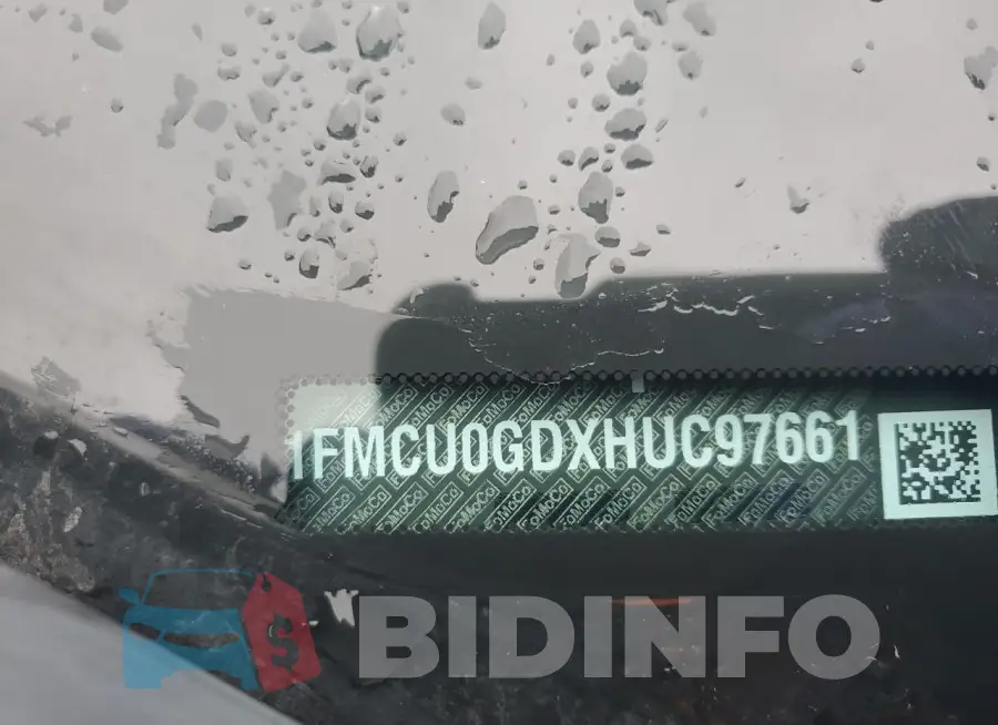 1FMCU0GDXHUC97661 Photo# 13
