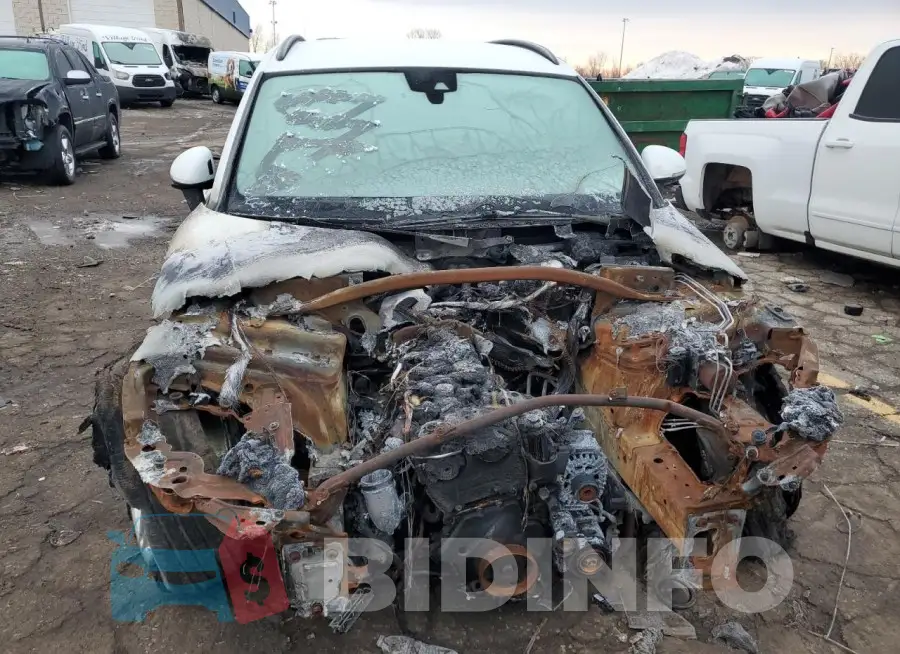 WP1AA2A59JLB10308 Photo# 5