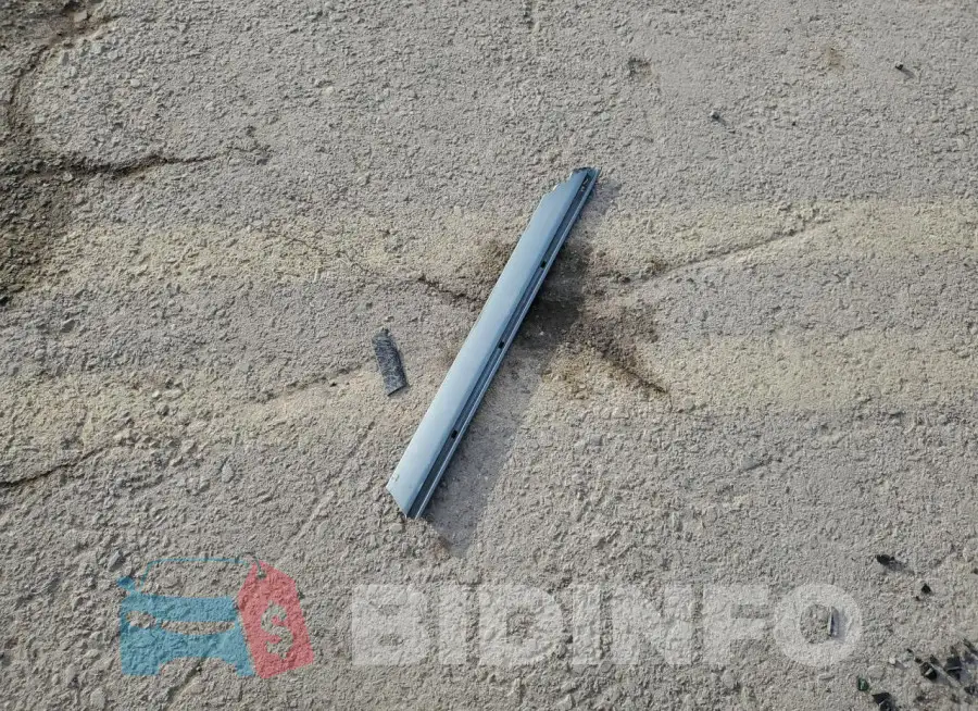WBA8D9G53JNU69856 Photo# 12