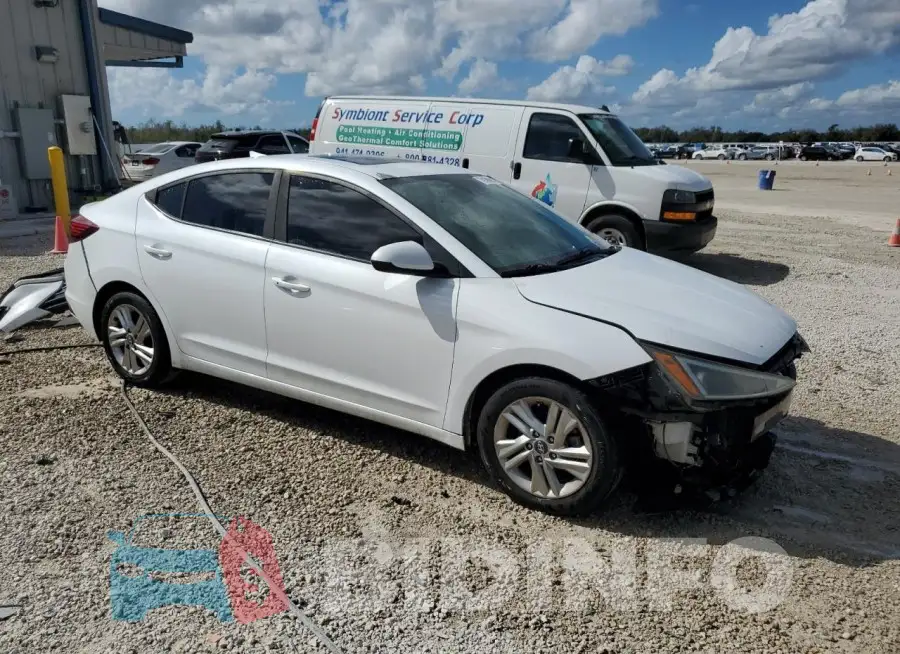 5NPD84LF3KH473835 Photo# 4