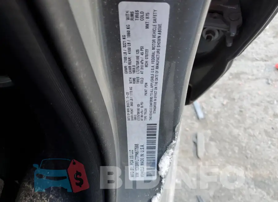 1C6SRFLT7PN677588 Photo# 12