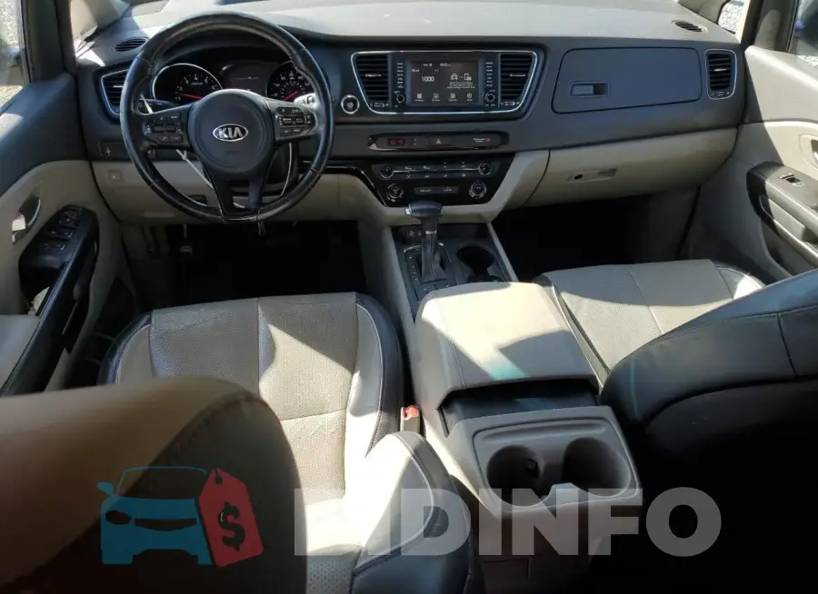 KNDMB5C13H6284455 Photo# 8