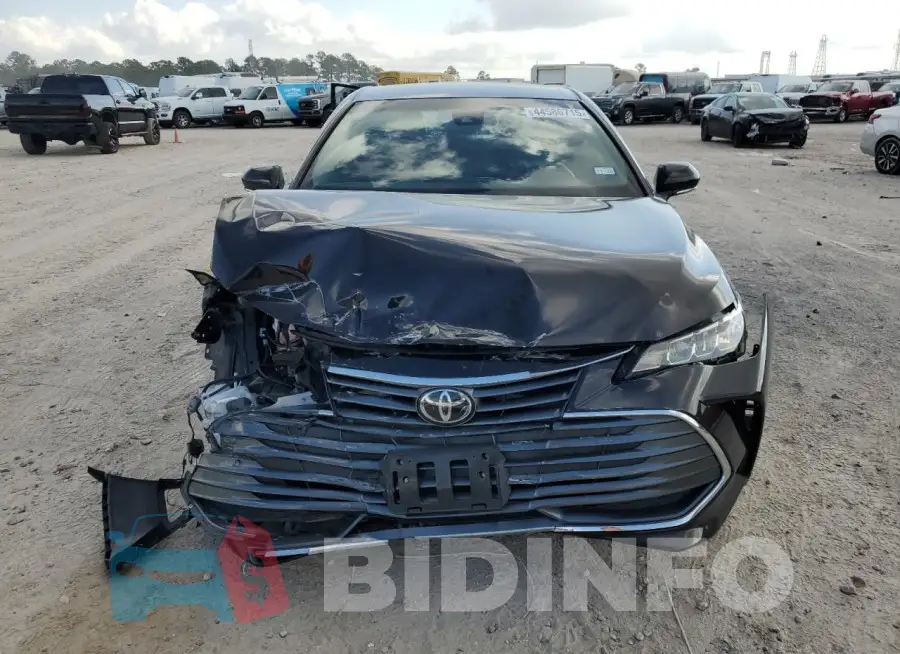 4T1JZ1FB4NU088071 Photo# 5