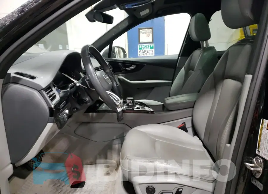 WA1VAAF75JD025414 Photo# 7