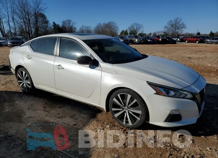 1N4BL4CV5LC248607 Photo# 4