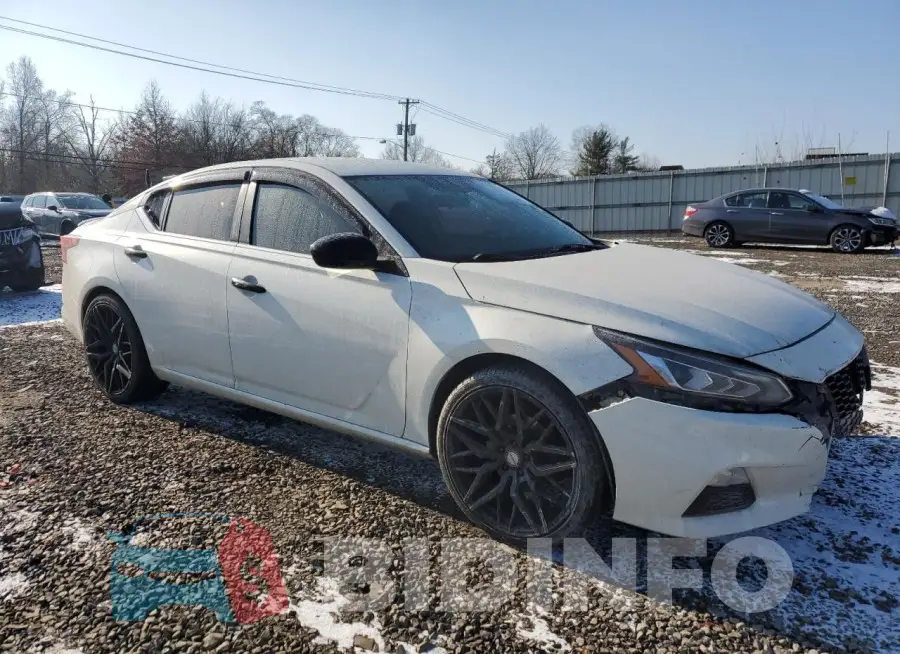 1N4BL4CV9KC128288 Photo# 4
