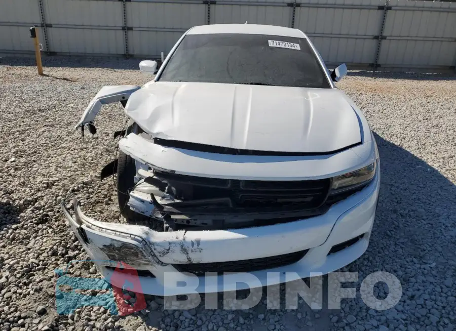 2C3CDXHG3HH652943 Photo# 5
