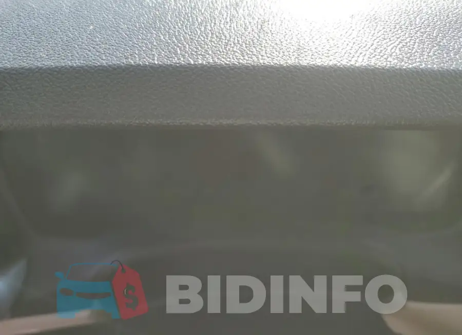 WBA5R7C55KAJ82378 Photo# 9