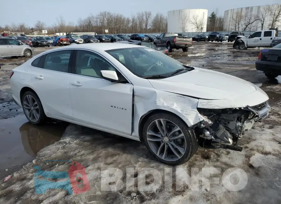 1G1ZD5ST3NF124499 Photo# 4