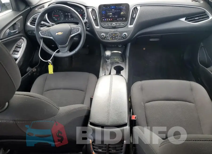 1G1ZD5ST3NF160550 Photo# 8