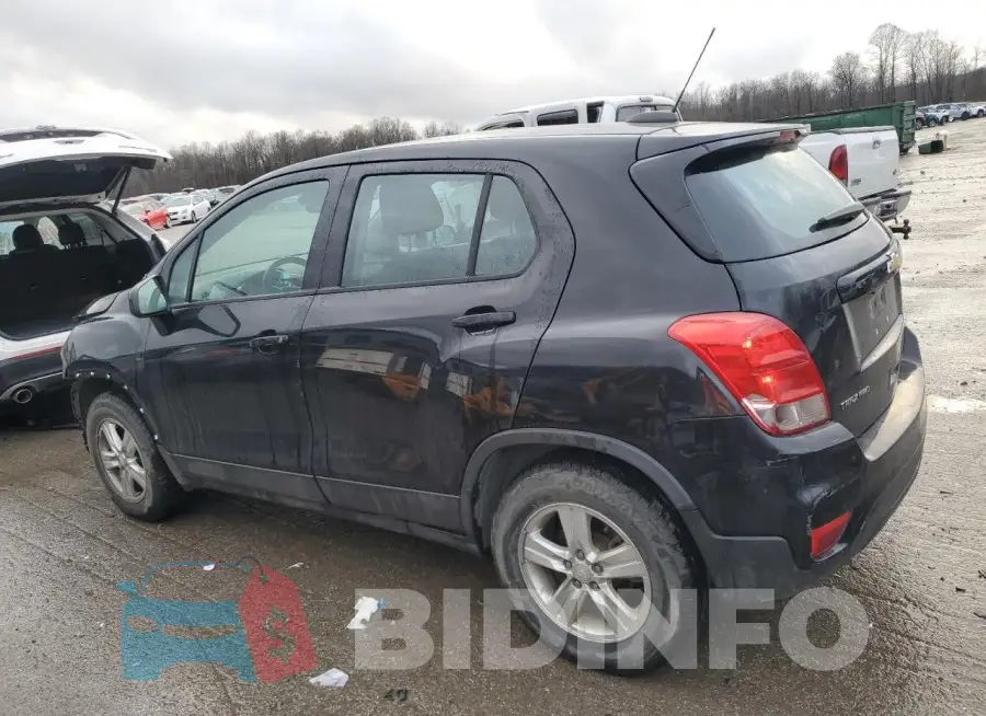 3GNCJNSB7JL329537 Photo# 2