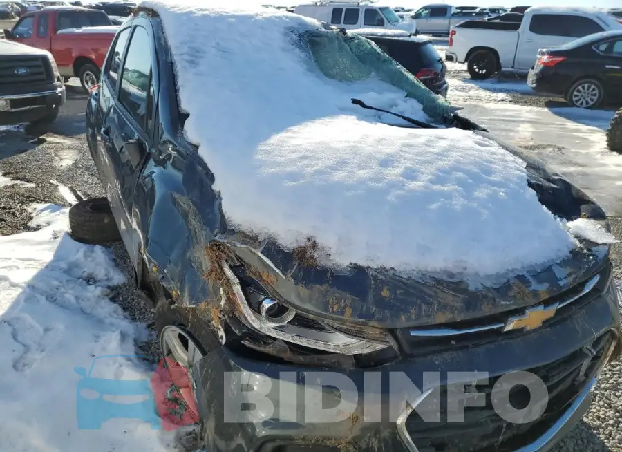 KL7CJLSB3MB340194 Photo# 4