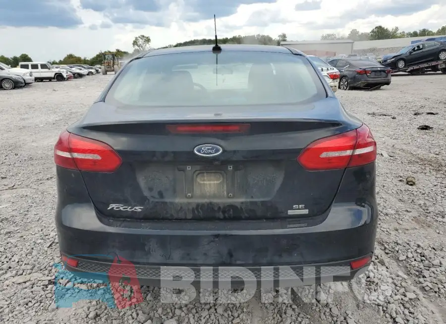 1FADP3FE5JL285236 Photo# 6