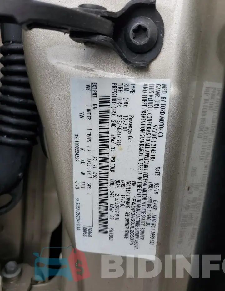 1FADP3H22JL265075 Photo# 12