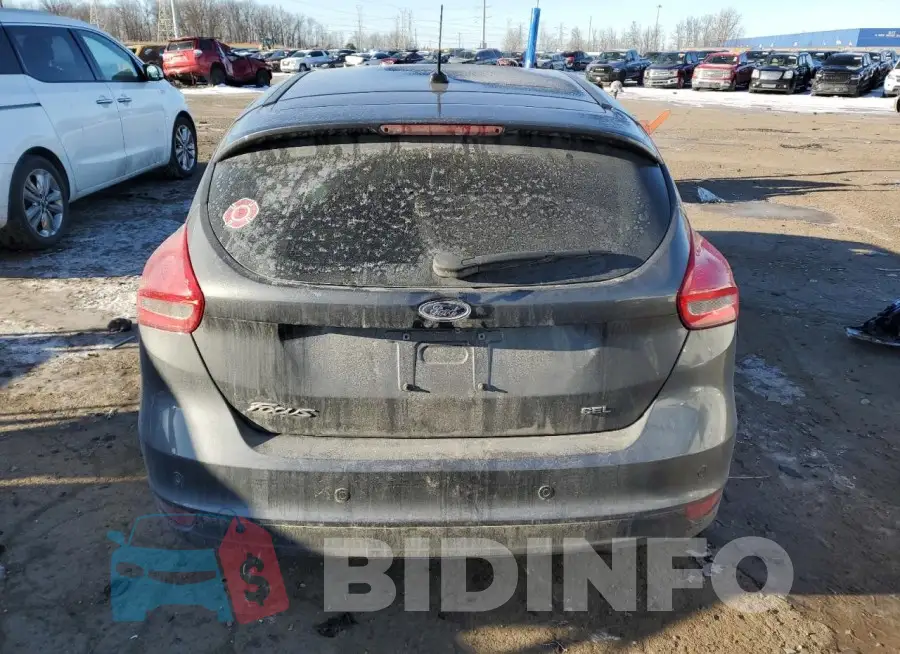 1FADP3M22HL332418 Photo# 6