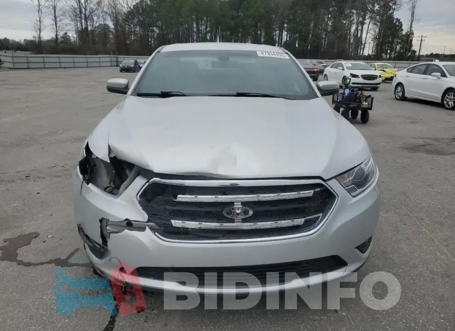 1FAHP2E85HG132981 Photo# 5