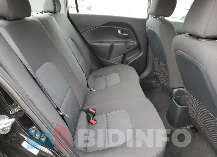 KNADM4A35H6025925 Photo# 10