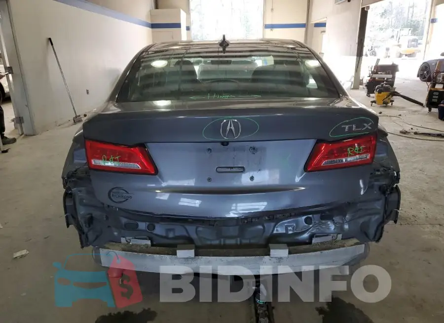 19UUB1F56KA002001 Photo# 6